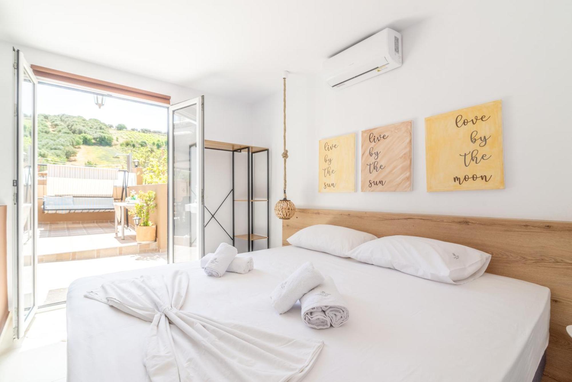 Countryhouse Villa With Pool & Private Parking Heraklion Exteriör bild